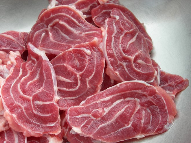 Khoáng chất carnitin có trong các loại thịt màu đỏ như thịt bò rất cần thiết cho sự cân bằng của các hoạt động của tai.